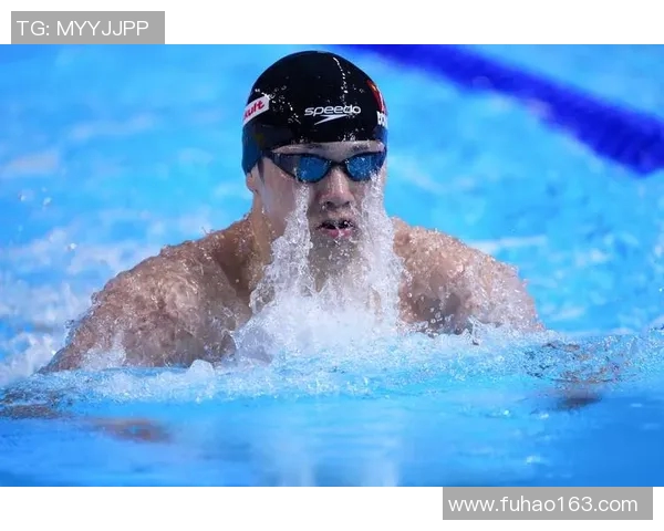 蛙泳常见错误解析及改进方法助力游泳技术提升