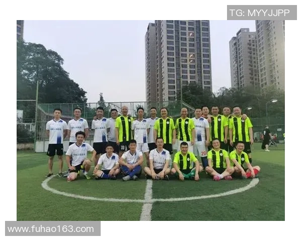 广州足球队在足球耐力排行榜中荣登第四名彰显团队实力与拼搏精神